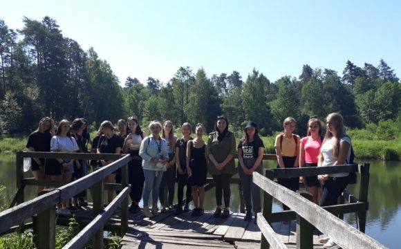 Wyprawa edukacyjno – integracyjna klasy I Te do lasów Nadleśnictwa Leżajsk